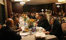 جهت مشاهده آلبوم كليك نماييد: نشست مشترک سفرای کشورهای اسلامی با رئیس و اعضای هیأت عامل صندوق توسعه ملی(1391/05/31)